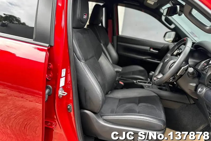 Toyota Hilux in Red for Sale Image 10